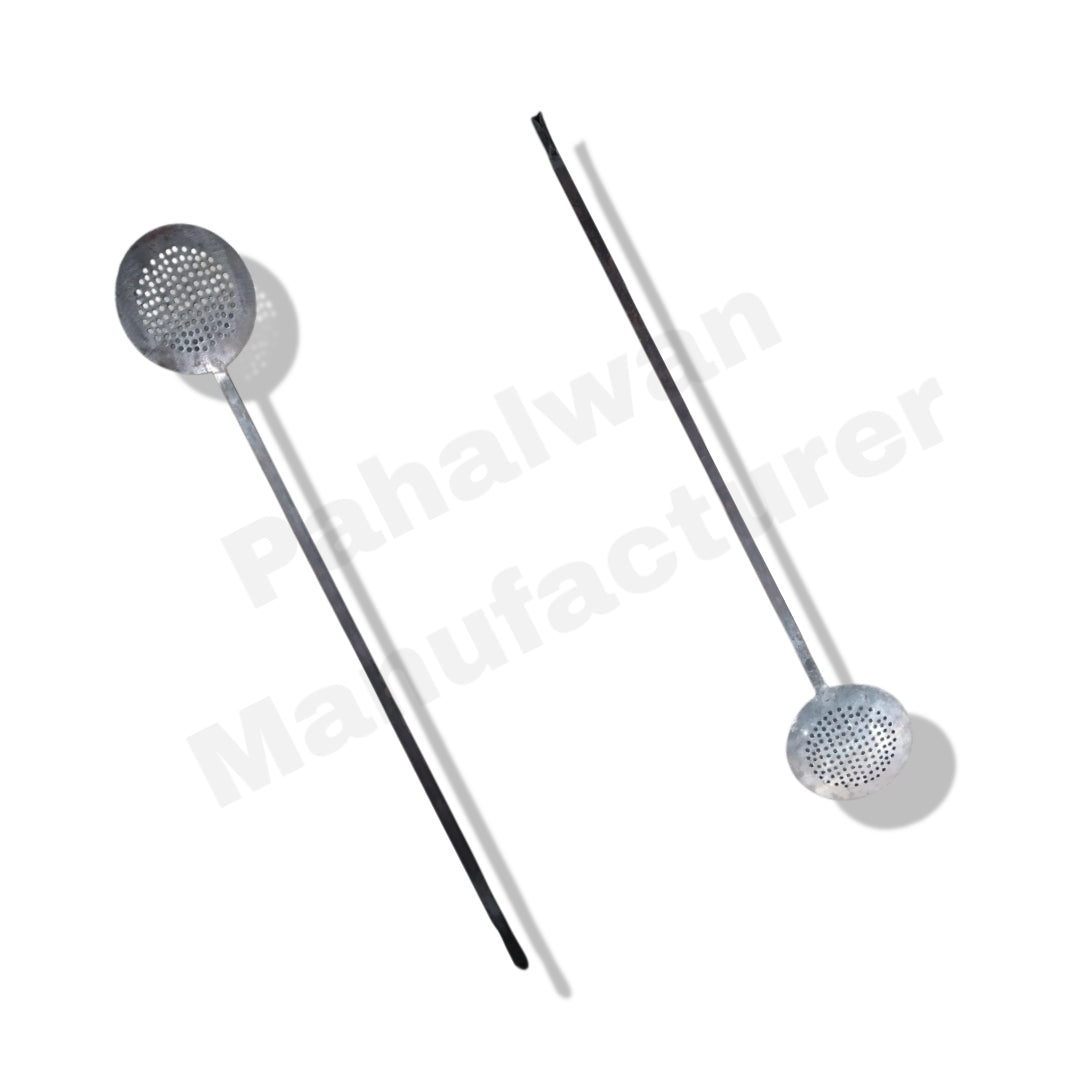 Iron Poniya (Lambi Dandi Poniya) – Heavy-Duty Iron Oil Strainer for Deep Frying