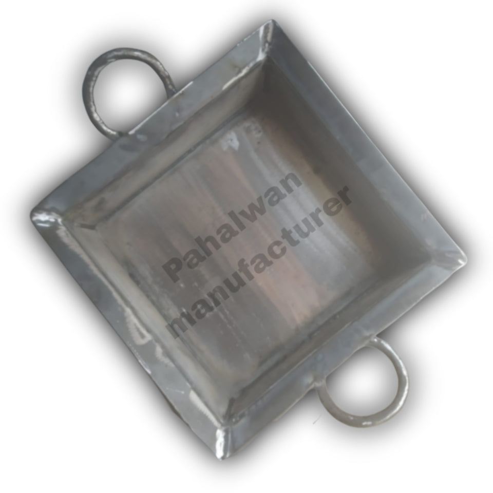 Square Ghewar Tawi / Jalebi Tawi – Heavy-Duty Traditional Indian Sweet Making Pan