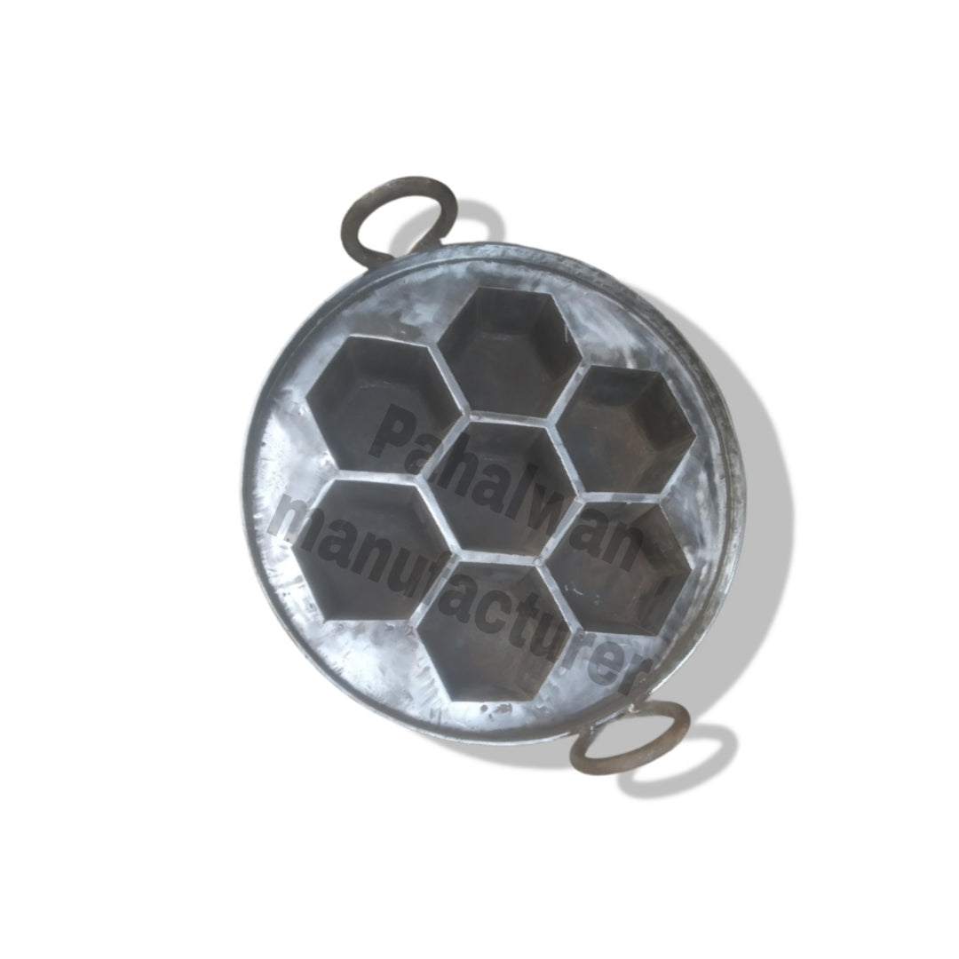 Heavy-duty hexagonal Ghewar Tawa