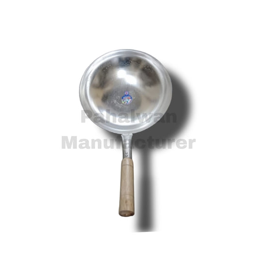 Iron Chinese Kadai (Wok) with Wooden Handle – Heavy-Duty Commercial Wok