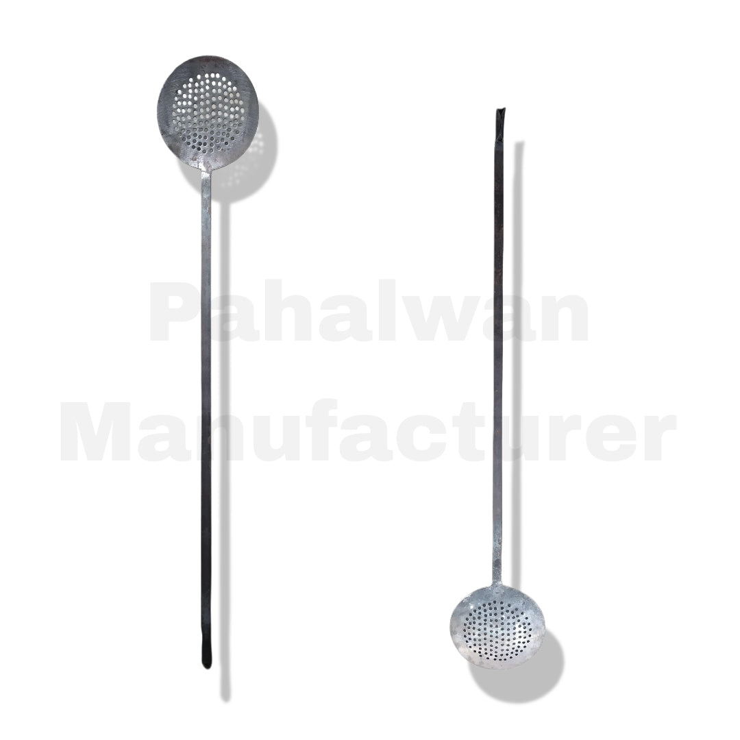 Iron Poniya (Lambi Dandi Poniya) – Heavy-Duty Iron Oil Strainer for Deep Frying
