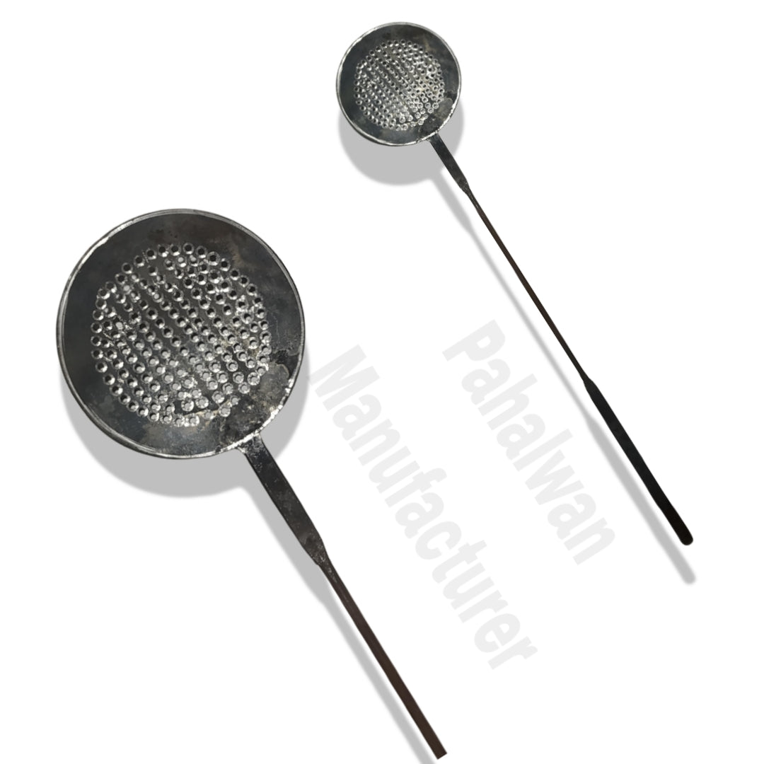 Gol Dandi Iron Poniya – Heavy-Duty Iron Oil Strainer for Deep Frying
